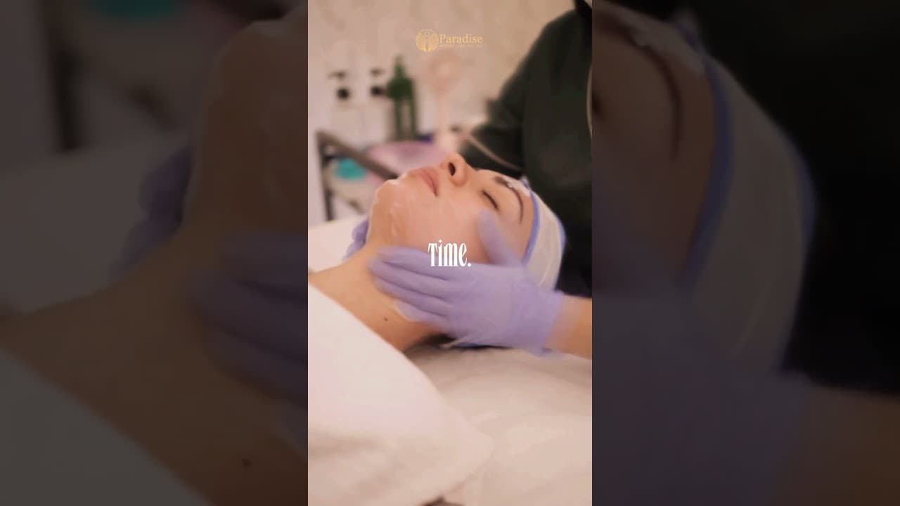 Glow Facial in Delhi ✨ Stop Time, Not Your Glow | Paradise Wellness — video thumbnail