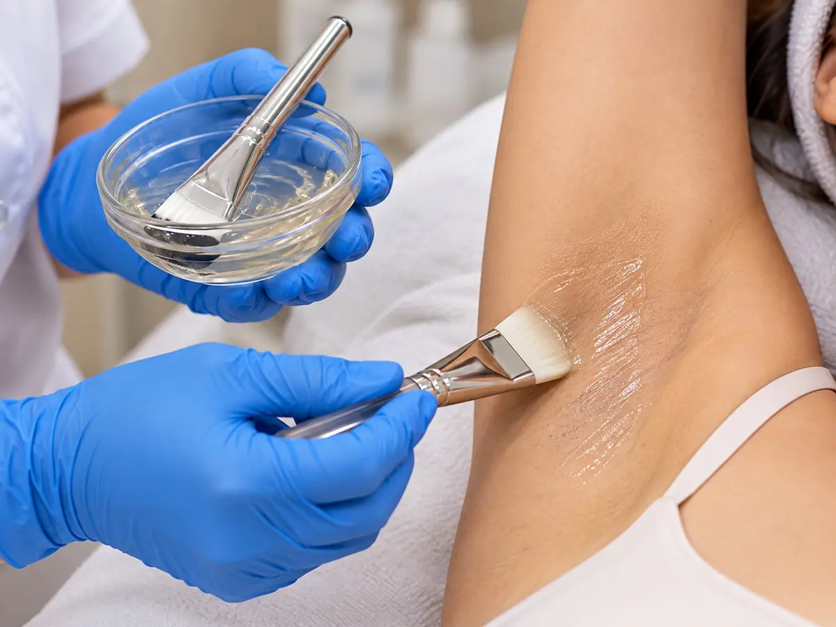 Under Arms Peel at Paradise Wellness