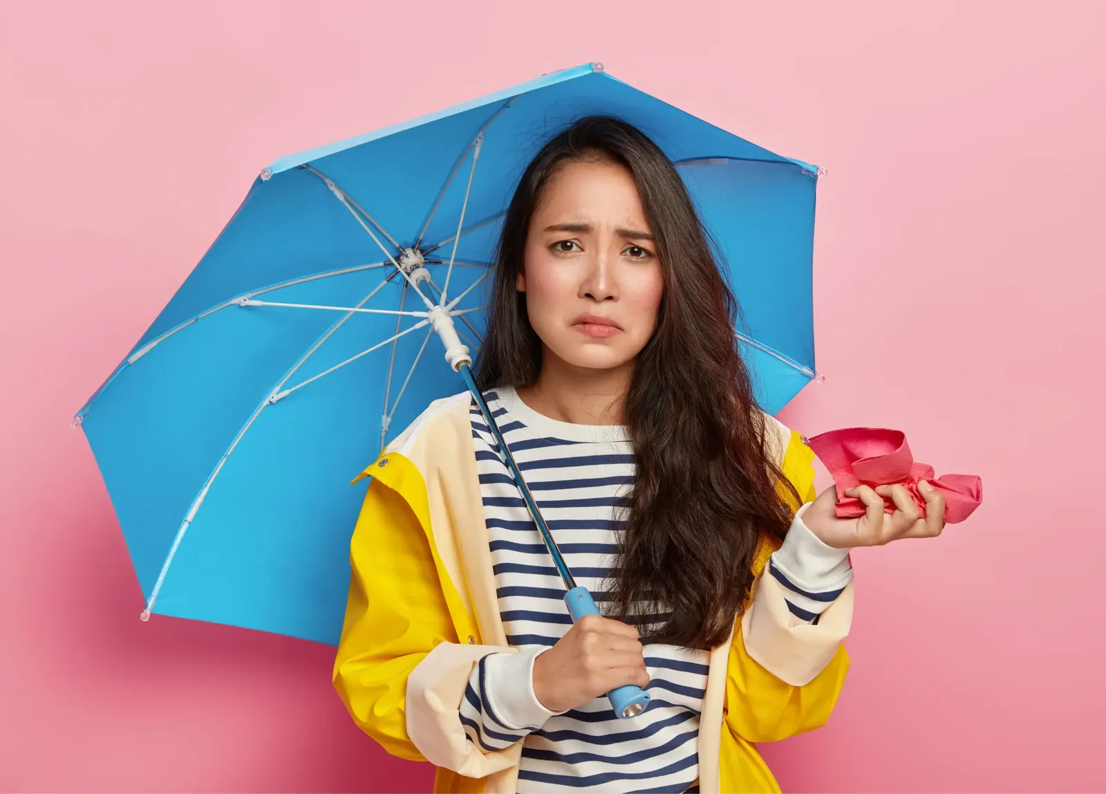 Top 5 Monsoon Skincare Treatments to Control Oily Skin in Delhi