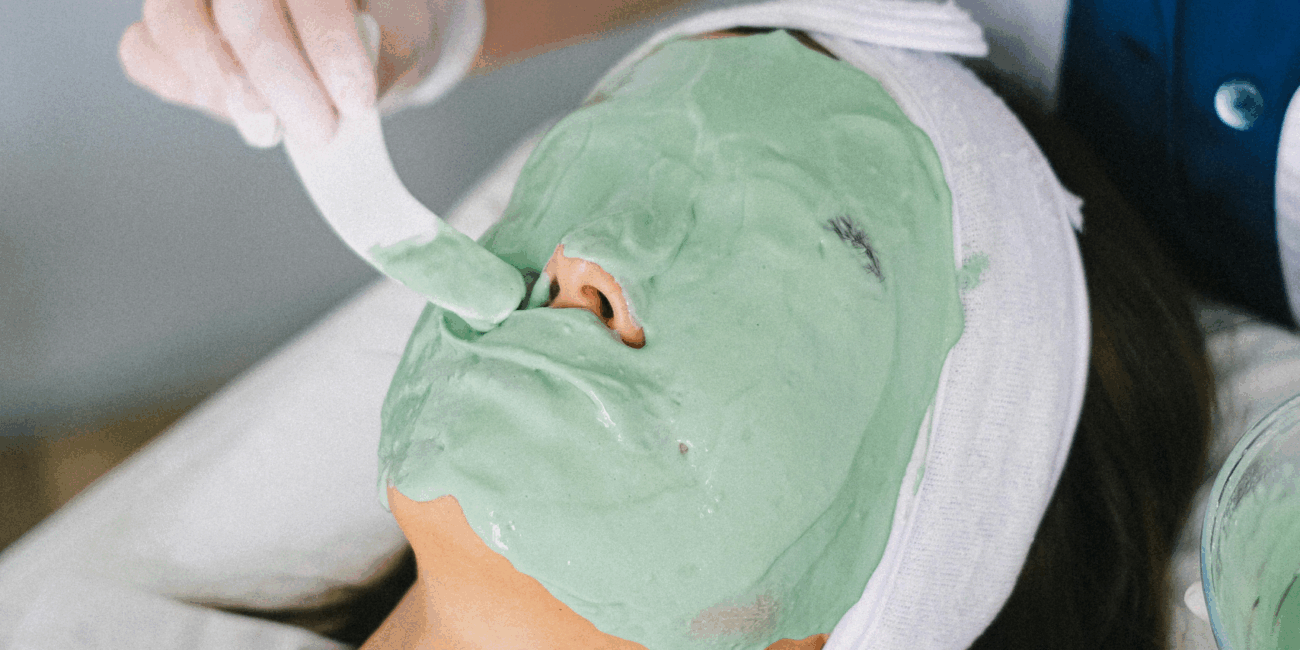 Skin Clinic vs Salon – Which Is Better